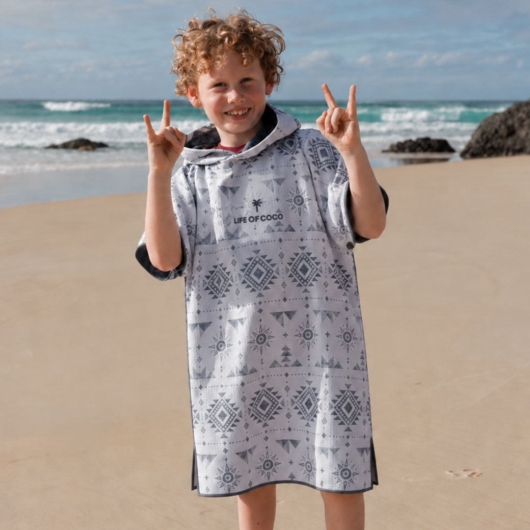 PRE ORDER Sand Free Kids Hooded Towel | Turtle