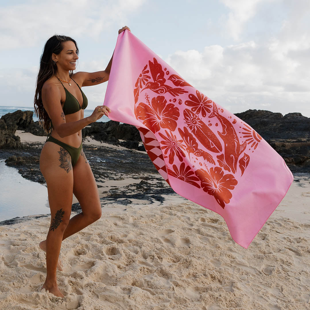 PRE ORDER Sand Free Beach Towel | Single | Costa Rica Hibiscus