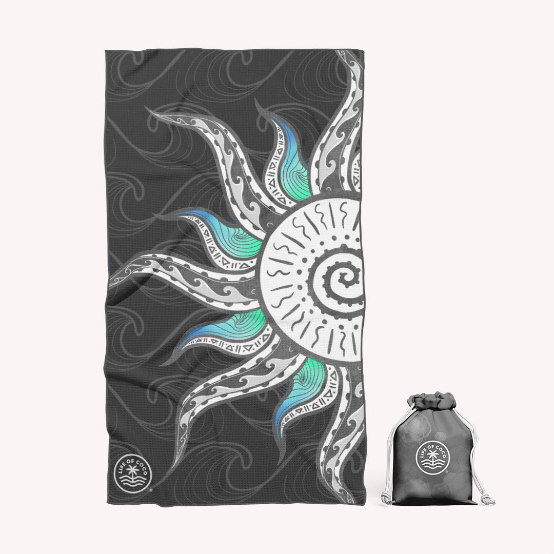 Shaka Sun Sand Free Beach Towel