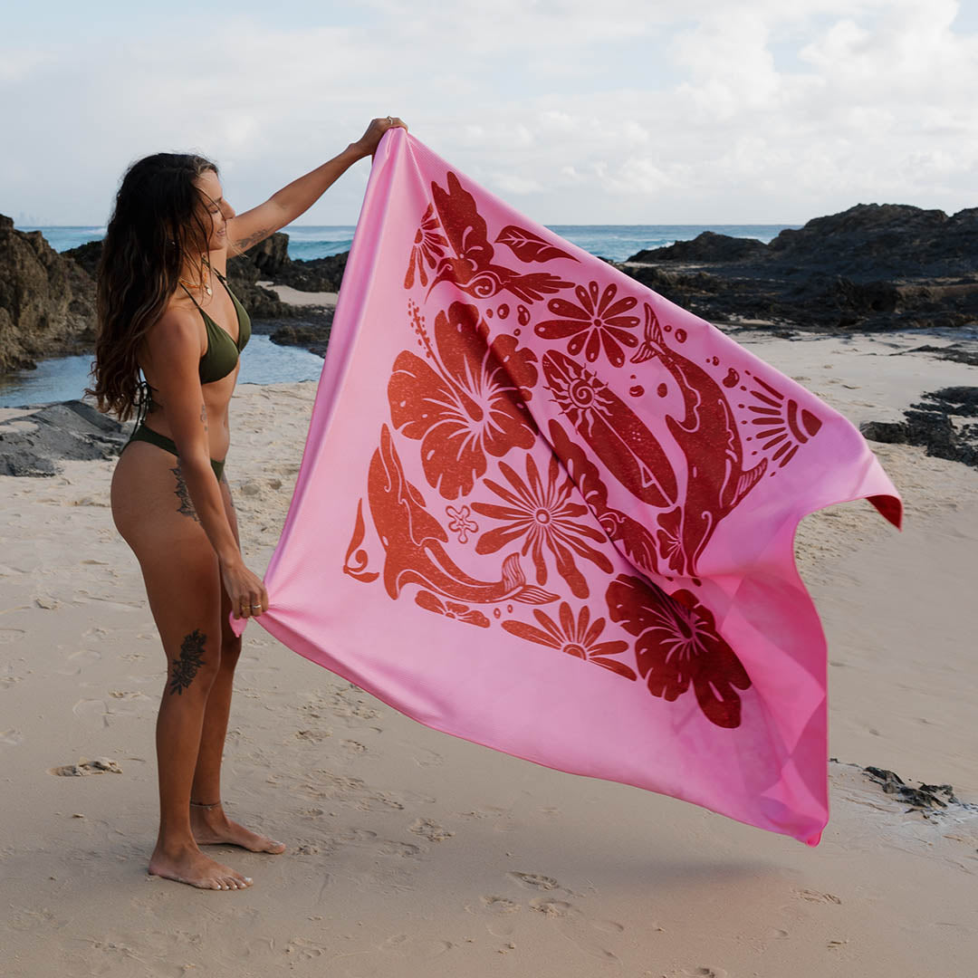 PRE ORDER Sand Free Beach Towel | Double | Costa Rica Hibiscus