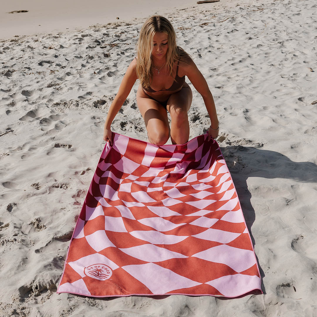 PRE ORDER Sand Free Beach Towel | Single | Costa Rica Hibiscus