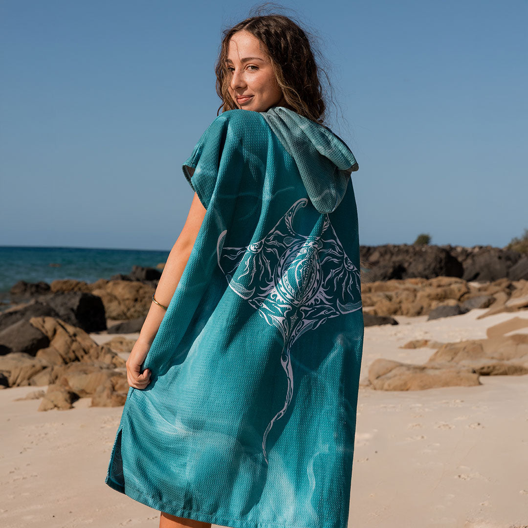 PRE ORDER Sand Free Teen Hooded Towel | Manta Green