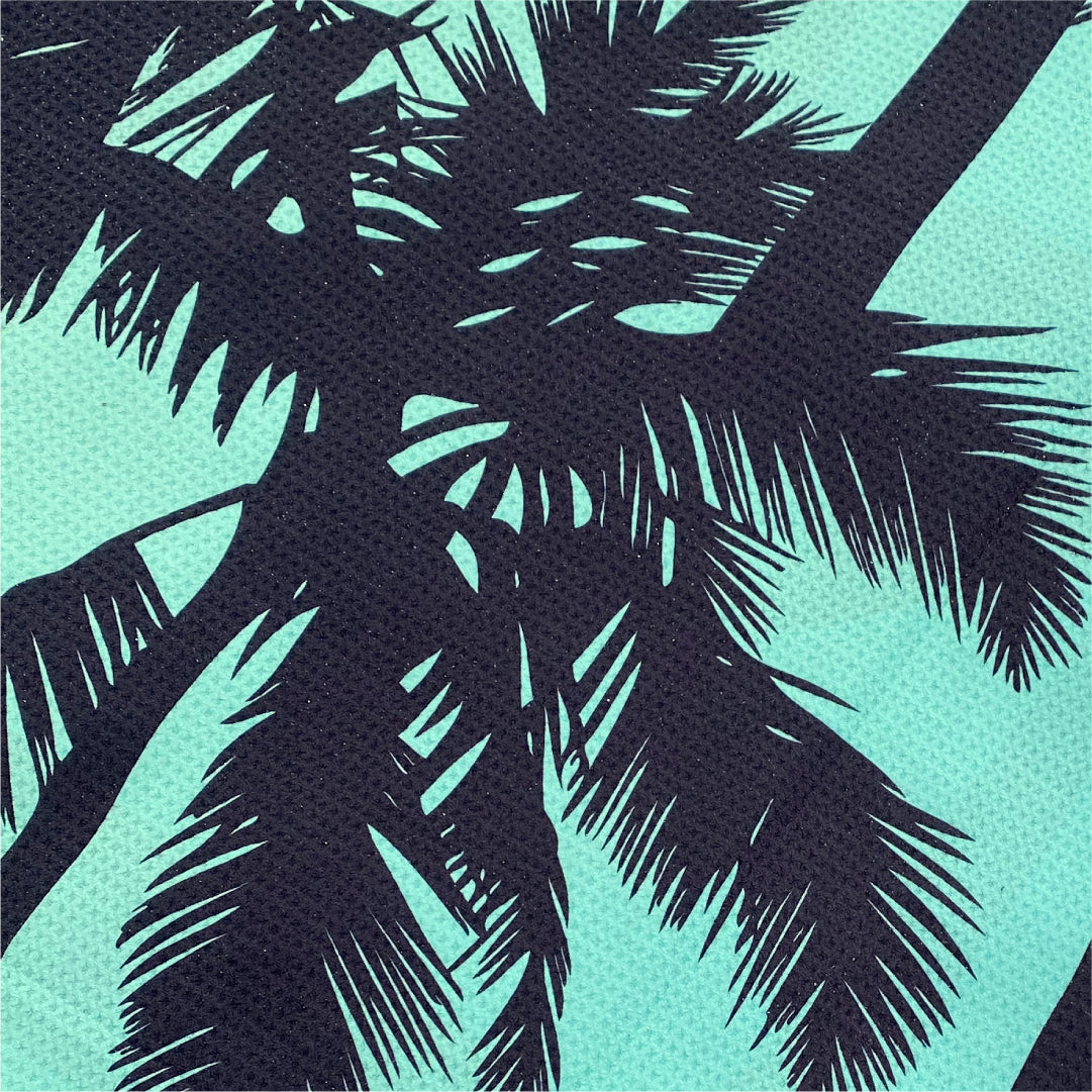 Life of Coco sand-free beach towel tropical palm trees